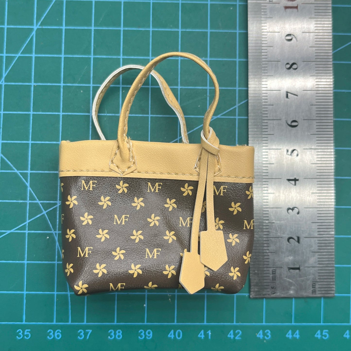 Labubu Miniature Handbag Fashion